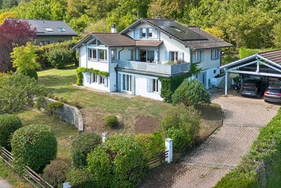 /international/ch/givrins-vaud-310110246675/
