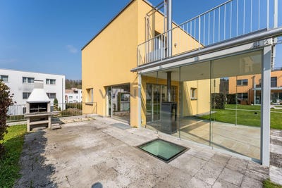 /international/ch/uerkheim-aargau-310107410517/