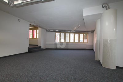 /international/ch/auf-anfrage-zwingen-basel-landschaft-310101280825/?lang=zh-tw