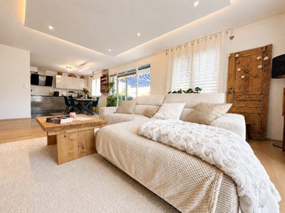 /international/ch/sentier-le-chenit-vaud-310120469372/