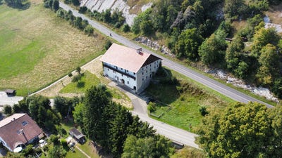 /international/ch/route-de-la-tourne-1-rochefort-canton-of-neuchatel-310106405001/?lang=zh-cn