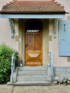 /international/ch/versoix-geneva-310108371233/