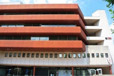 /international/ch/piazza-col-c-bernasconi-5-chiasso-ticino-310105247376/