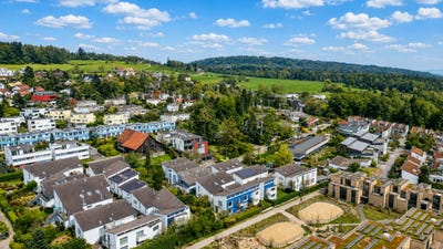 /international/ch/meisenrain-26b-dubendorf-zurich-310108669979/