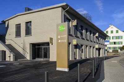 /international/ch/bahnhofstrasse-73-ug-wetzikon-zh-zurich-canton-310108261029/