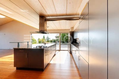 /international/ch/arzier-vaud-310110281650/