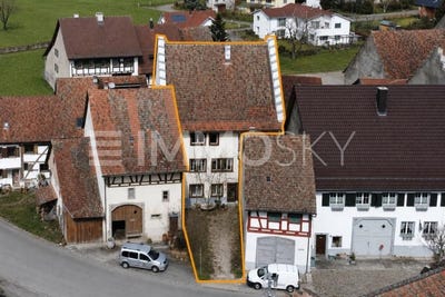 /international/ch/gachlingen-canton-of-schaffhausen-310108892183/