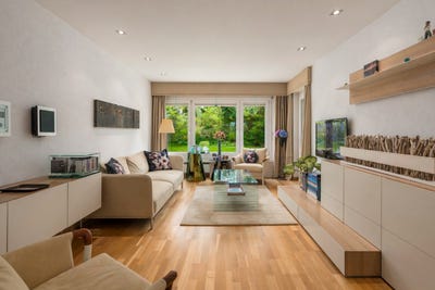 /international/ch/eichweg-19-kloten-zurich-310107559274/
