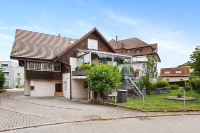 /international/ch/dorfstrasse-15-safenwil-aargau-310107703803/