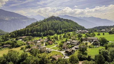 /international/ch/route-de-villa-ayent-valais-310099590940/