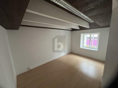 /international/ch/auf-anfrage-glattbrugg-zurich-310101204948/?lang=zh-tw