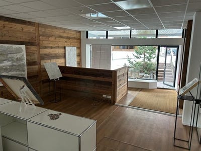 /international/ch/grand-place-12-14-crans-montana-valais-310108045817/