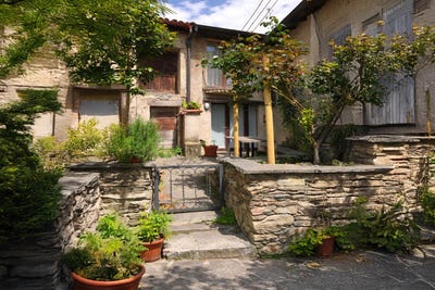 /international/ch/torricella-torricella-ticino-310105206827/