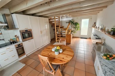 /international/ch/courgenay-canton-of-jura-310109146786/