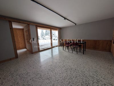 /international/ch/villars-centre-chesieres-vaud-310107088755/