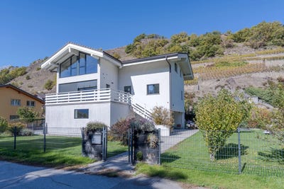 /international/ch/sion-valais-310104145084/