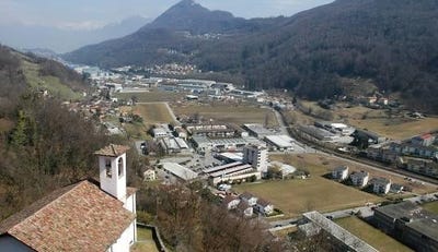 /international/ch/barbengo-ticino-310103455894/