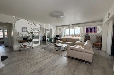 /international/ch/av-leopold-robert-108-la-chaux-de-fonds-canton-of-neuchatel-310100955549/?lang=it