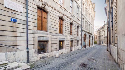 /international/ch/a-geneve-geneve-geneva-310103661786/