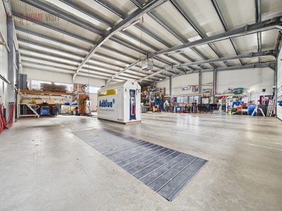 /international/ch/-recherswil-canton-of-solothurn-310108455140/