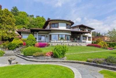 /international/ch/lugano-rovello-lugano-ticino-310103465004/