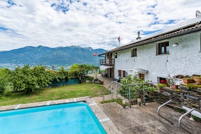 /international/ch/cadenazzo-robasacco-robasacco-ticino-310100910872/