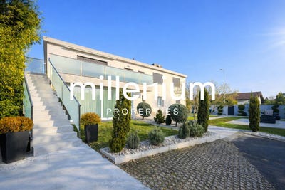 /international/ch/thonex-geneva-310108156585/