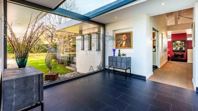 /international/ch/geneve-geneva-310108047016/