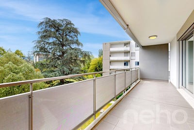 /international/ch/cologny-cologny-geneva-310100874572/