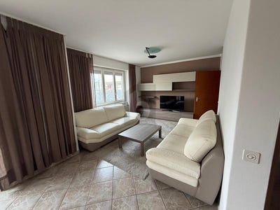 /international/ch/su-richiesta-balerna-ticino-310108159676/
