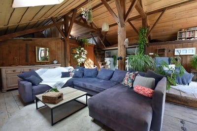 /international/ch/les-planchettes-canton-of-neuchatel-310100906356/