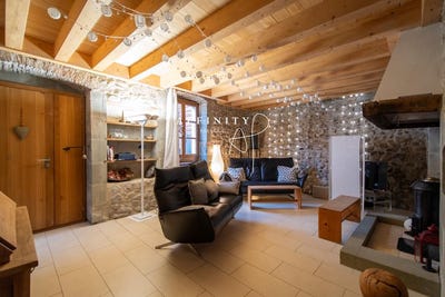 /international/ch/avusy-geneva-310095288886/