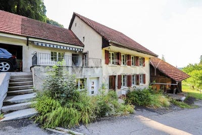 /international/ch/kienberg-canton-of-solothurn-310108270469/