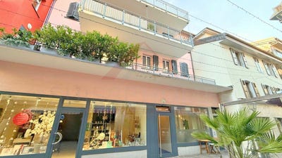 /international/ch/sur-demande-1-aigle-vaud-310109147617/?lang=id