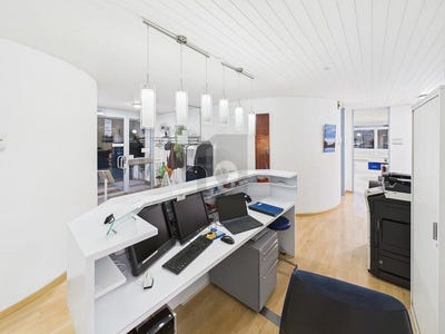 /international/ch/worb-canton-of-bern-310108242837/