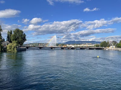 /international/ch/geneve-cite-geneve-district-geneva-310102274057/