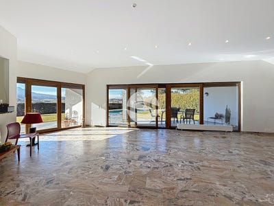 /international/ch/chemin-des-marais-39-vessy-geneva-310104793220/