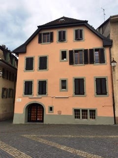 /international/ch/rue-du-conseil-2-vevey-vaud-310101411921/?lang=id