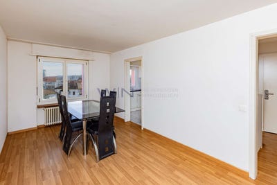 /international/ch/bankstrasse-9244-uzwil-switzerland-niederuzwil-st-gallen-310096147810/