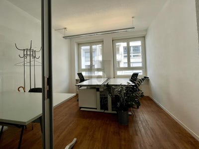 /international/ch/auf-anfrage-zurich-zurich-310100989648/