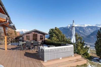 /international/ch/crans-montana-valais-310105740494/
