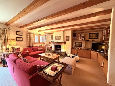 /international/ch/proche-du-centre-rougemont-vaud-310109019382/?lang=de
