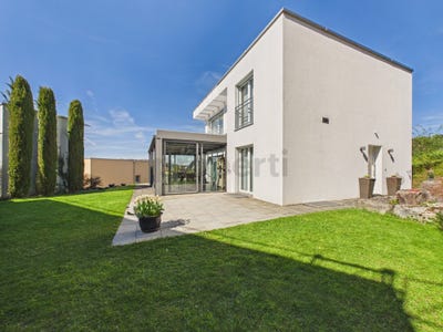 /international/ch/sarmenstorf-aargau-310107236914/