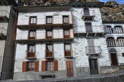 /international/ch/comologno-ticino-310100932306/?lang=zh-cn