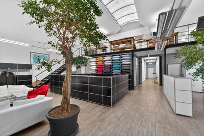 /international/ch/hunenberg-canton-of-zug-310106420868/