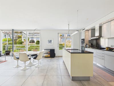 /international/ch/schutzenwiesstrasse-23-maur-zurich-310107900580/