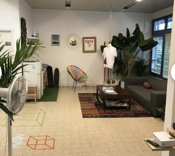 /international/ch/avully-geneva-310101156978/