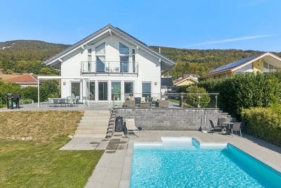 /international/ch/givrins-vaud-310120541255/