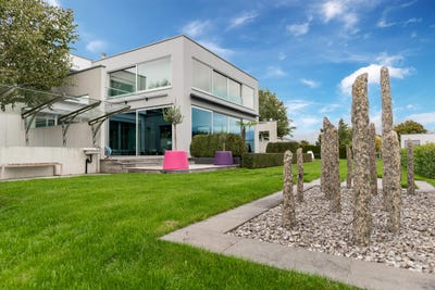 /international/ch/quartier-privilegie-de-bulle-bulle-canton-of-fribourg-310101017969/