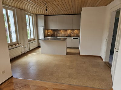 /international/ch/nahe-bahnhof-pieterlen-canton-of-bern-310100988948/?lang=zh-cn